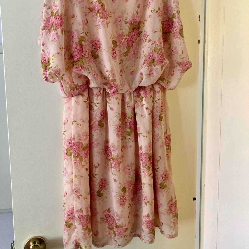 Forever 21 chiffon dress